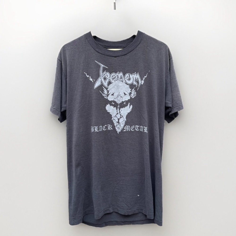 EXTREMELY RARE VINTAGE 1982 VENOM BLACK METAL TSHIRT